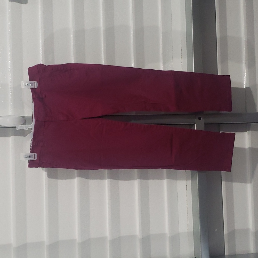 Magenta JCP Capri Pants Sice 6